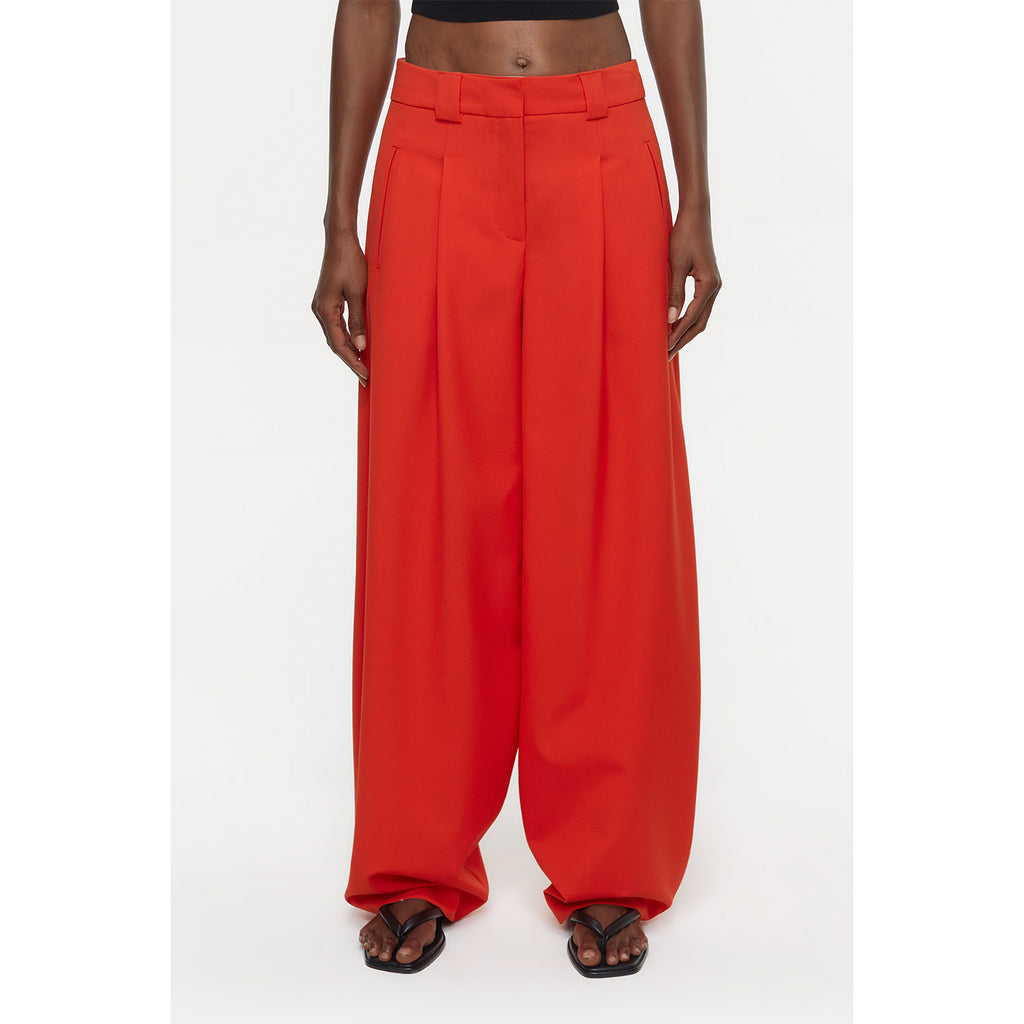 Wendlyn pants bright red