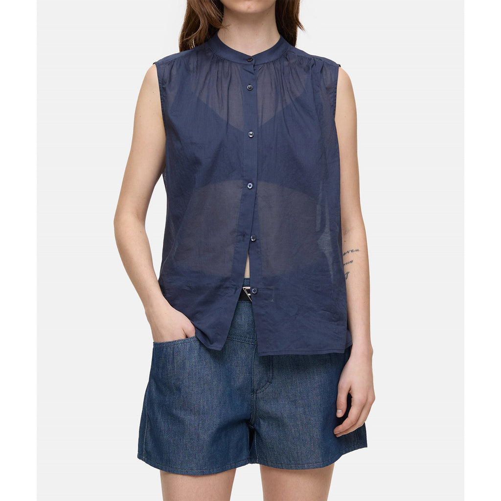 Top with gathering space blue