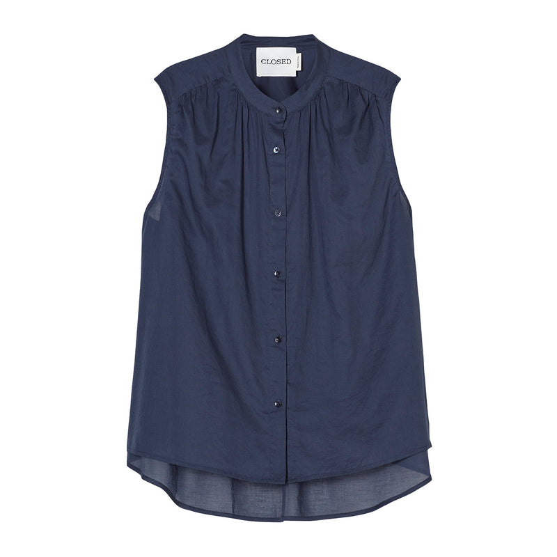 Top with gathering space blue