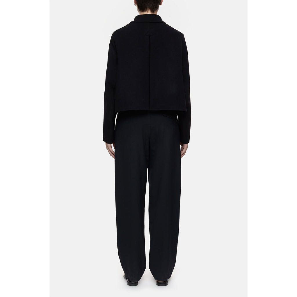 Cropped jacket black