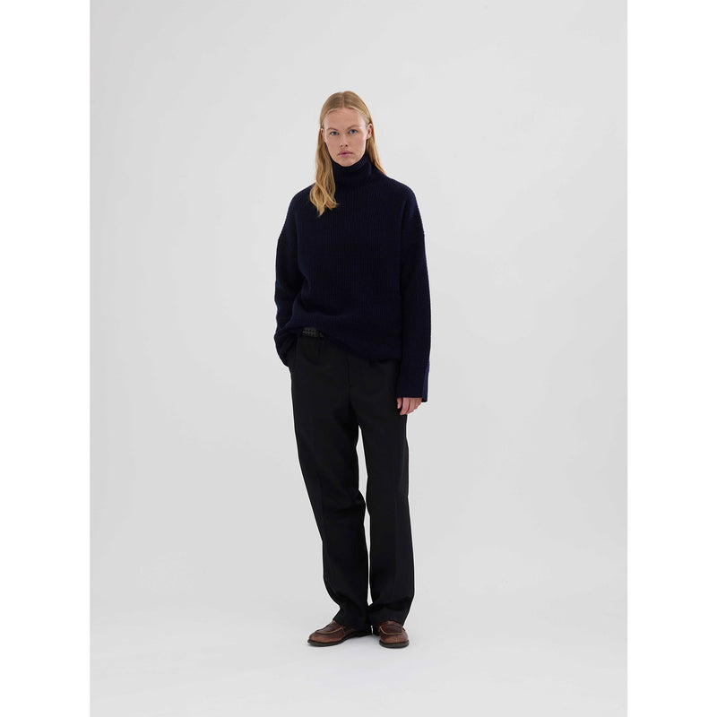 Premium ribbed turtleneck navy blue